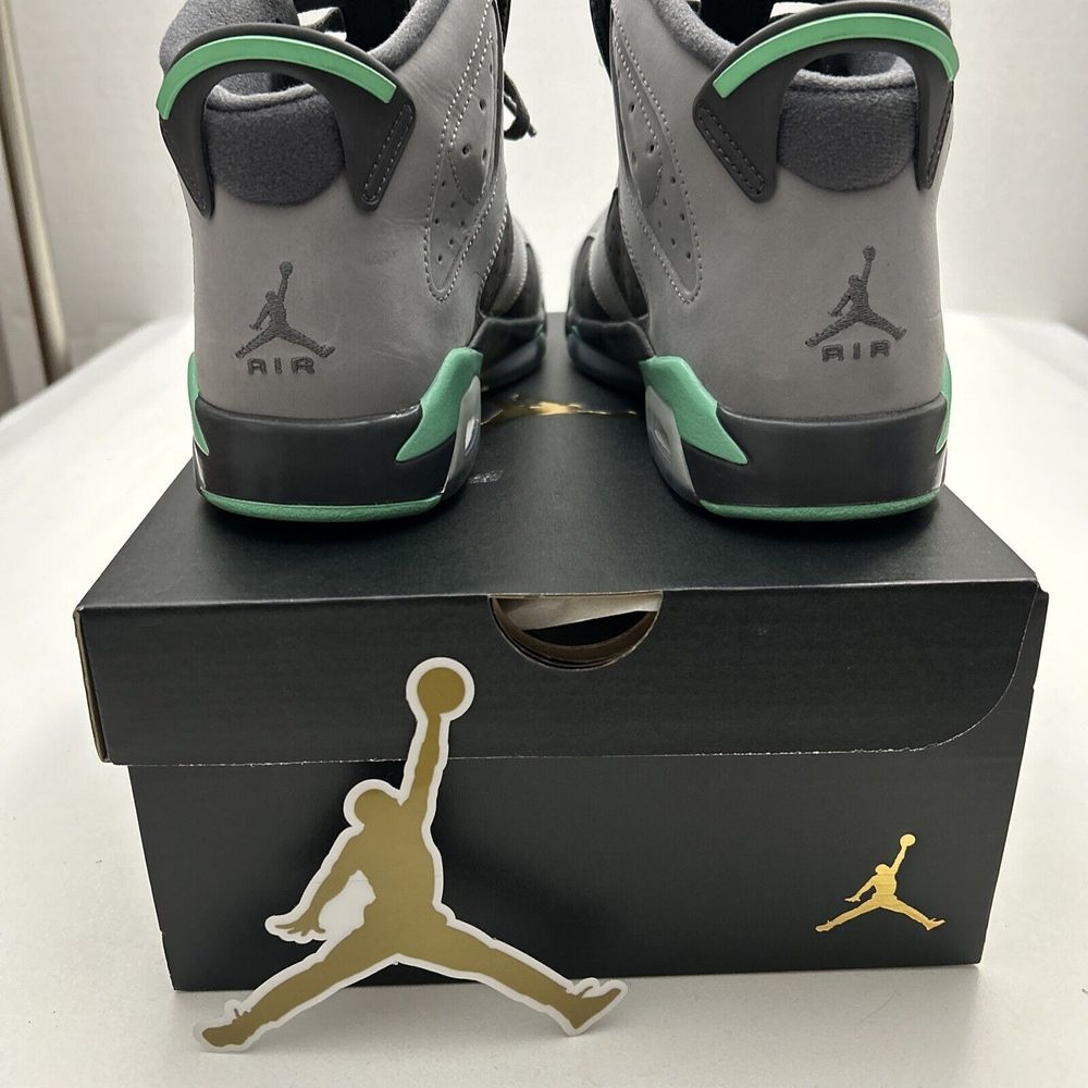 NIKE Men 6.5 AIR JORDAN 6 RETRO GG GREY-GREEN GLOW 2933